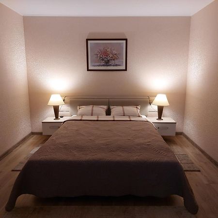 Patogus Poilsis Prie Ezero/Comfortable Rest Visaginas Kültér fotó